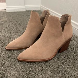 NEW Vince Camino Bibestie Pointed booties